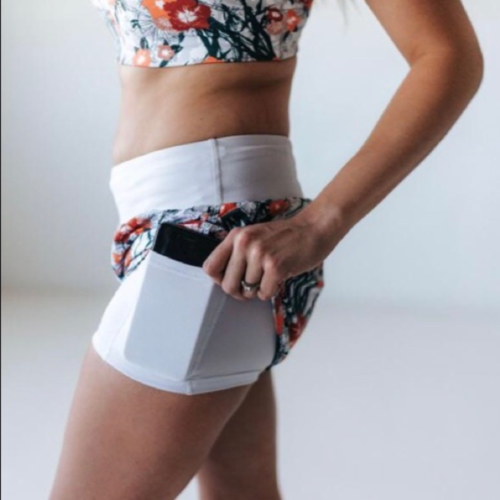 Freesia Swift Shorts 4